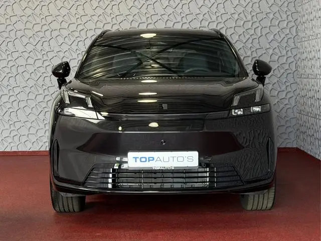 Lynk & Co 08