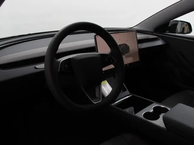 Tesla Model 3 RWD 60 kWh 534KM LFP Autopilot Panorama Warmtepomp Stoel/Stuurverwarming Full LED PDC...