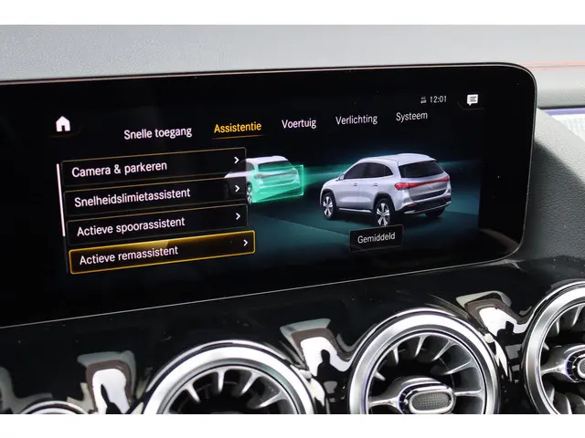 Mercedes-Benz EQA