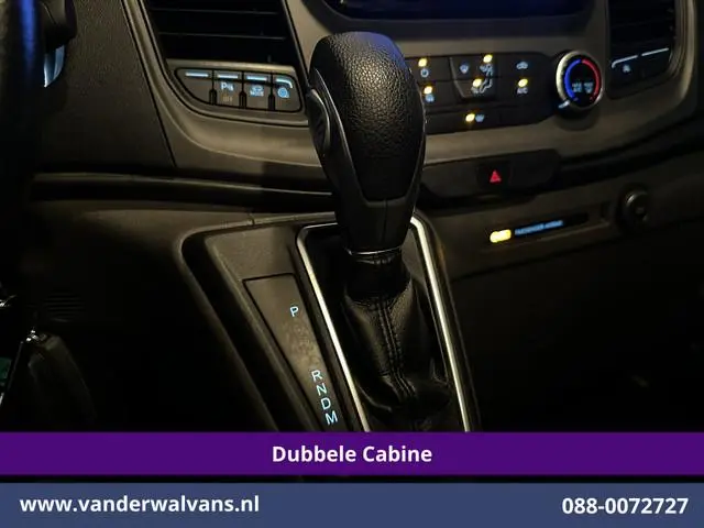 Ford Transit Custom 2.0 TDCI 131pk Automaat L2H1 Dubbele Cabine Euro6 Airco | 6-Zits | Camera | Navi...