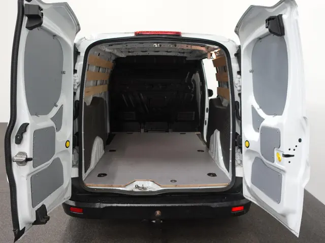 Ford Transit Connect 1.5 EcoBlue L2 Trend Automaat Trekhaak Airco Bluetooth Camera Cruise Control Tr...