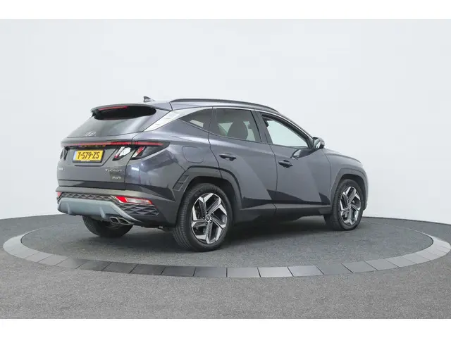 Hyundai Tucson 1.6 T-GDI PHEV Premium | Private lease 699,- p.m. |