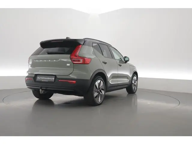 Volvo XC40 Single Motor Extended Range Plus 82 kWh | SOH 99% | Rijklaar! | Adapt. Cruise | Dodehoek...