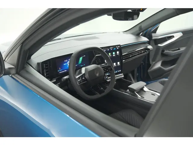 Renault Austral 1.2 E-Tech full hybrid 200 iconic esprit Alpine | Elektrische Kofferklep | Winterpak...