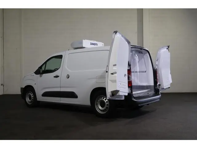Toyota pro-ace
