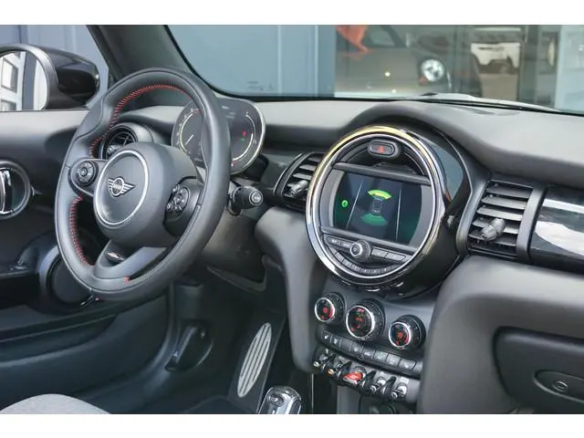 MINI Cabrio 1.5 Cooper Sidewalk Edition JCW + CAMERA / APPLE CARPLAY / STOELVERWARMING