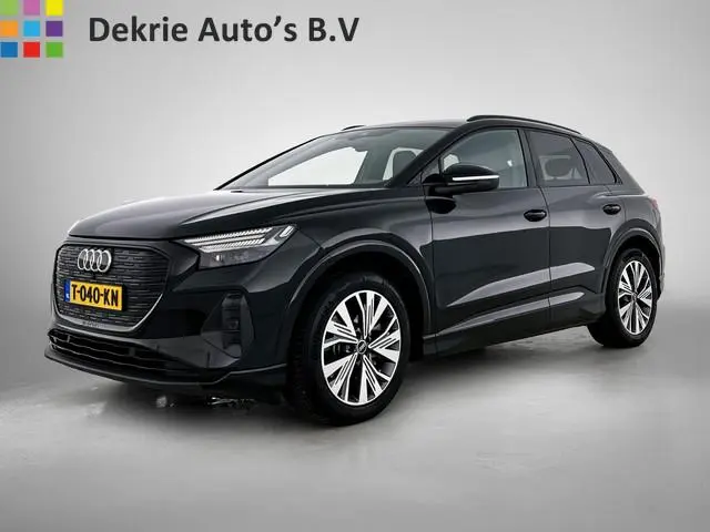 Audi Q4 e-tron 40e Advanced edition 150KW / 77 kWh / Trekhaak / Matrix-Led / Lmv 19"/ Apple Carplay...