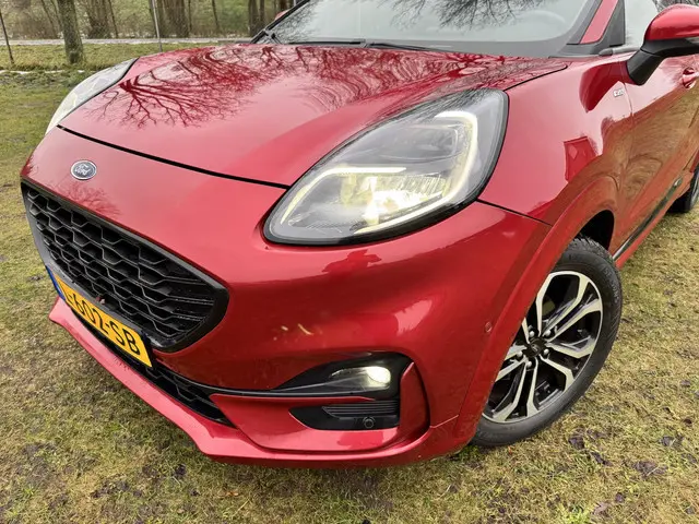 Ford Puma 1.0 EB 125PK Hybrid ST-Line X | ADAP. CRUISE | BLIS | WINTERPACK | LED MATRIX |