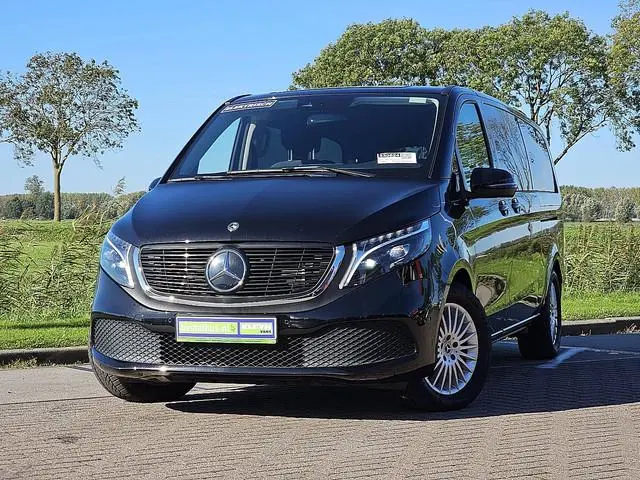 MERCEDES-BENZ EQV 300 ExtraLang L3 8 Persoons 2x Elektrische Schuifdeur LED PDC Airco Mbux Navi Crui...