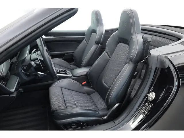 Porsche 911 Cabrio 3.0 Carrera 4 S Orgi. NL | Sport Chrono | Achterasbesturing | Sport Design Pack |...