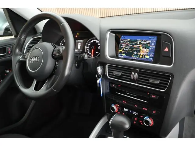 Audi Q5 2.0 TFSI 224pk Tiptronic quattro Pro Line Trekhaak Memory Xenon Panoramadak Navigatie