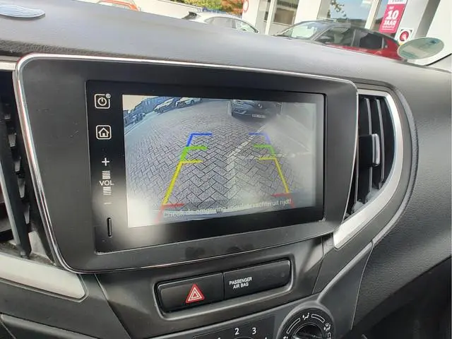Suzuki Baleno
