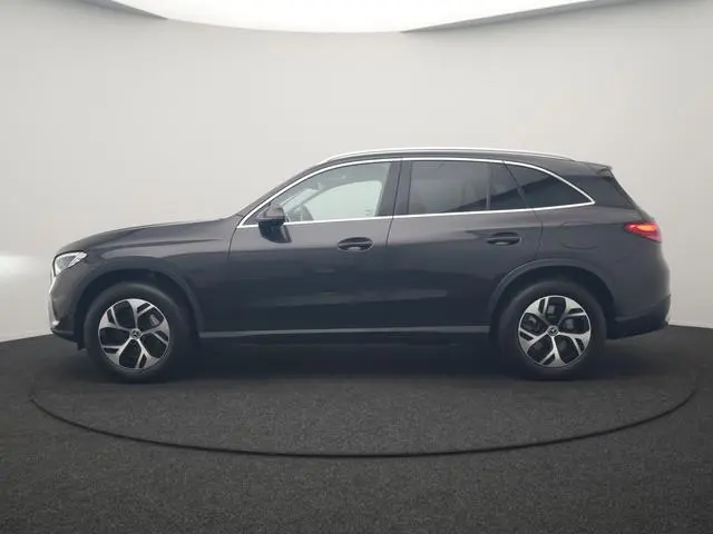 Mercedes-Benz GLC-klasse 300e 4MATIC Luxury Line PHEV 313pk Dealer O.H. | Trekhaak Af Fabriek | Adap...