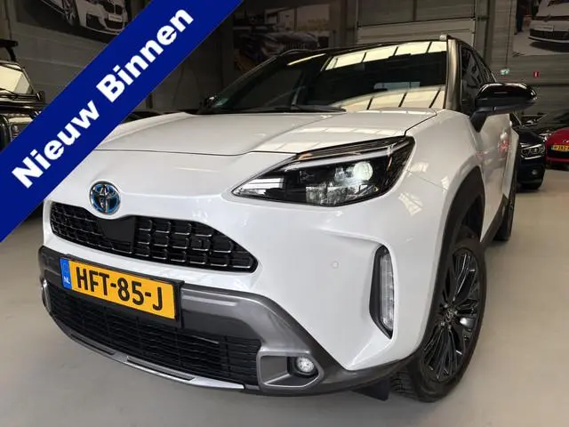 Toyota Yaris Cross 1.5 Hybrid Adventure 4X4 AWD, Camera, Navi, 1jaar Bovag garantie