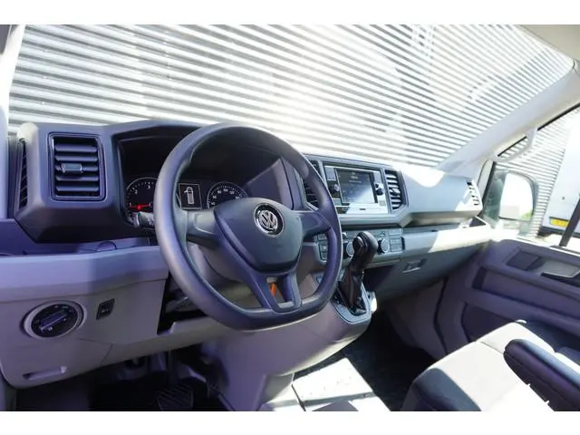 Volkswagen Crafter 140pk Automaat L3H3/L2H2 Apple Carplay Camera Parkeersensoren Standkachel 3-zits