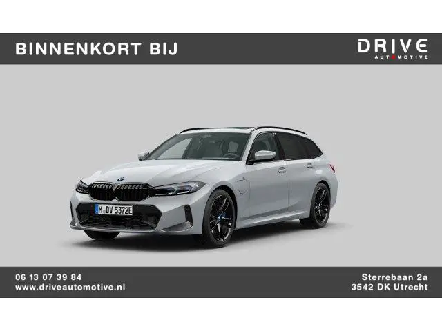 BMW 3-serie Touring 330e xDrive M-Sport Pro |Pano|Driving Ass Prof|Innovation|360Cam|19"|