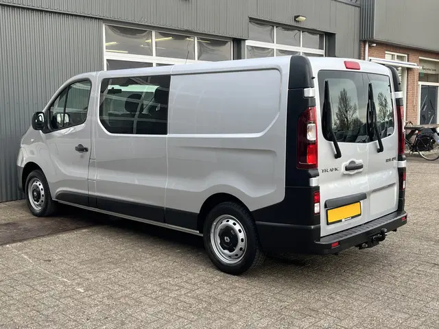 Renault Trafic 1.6 dCi L2H1 DC Marge Btw /Bpm vrij Airco Cruise controle Navigatie Dubbele cabine 1e...