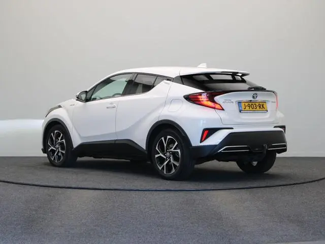 Toyota C-HR 2.0 Hybrid First Edition | Trekhaak | stoelverwarming | cruisecontrol