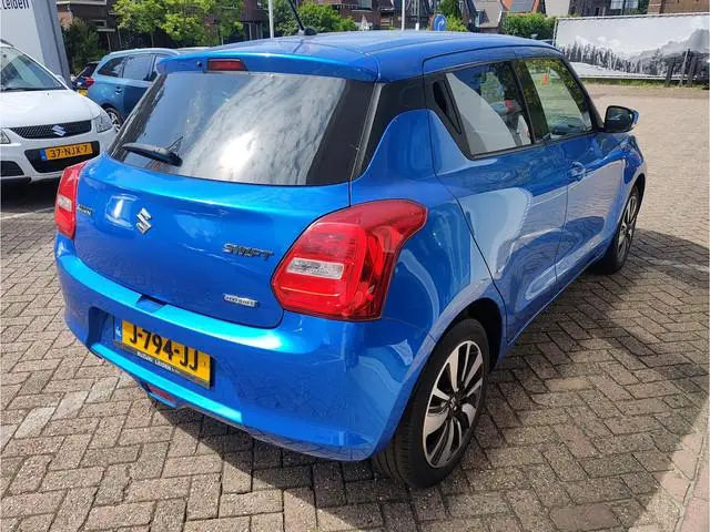 Suzuki Swift 1.2 STIJL SMART HYBRID Clima | Stoelverwarming | Adaptive Cruise