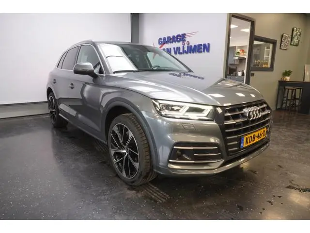 Audi Q5 55 TFSI e 367PK  quattro S-Line SOH 90% 21''Velgen Matrix Camera