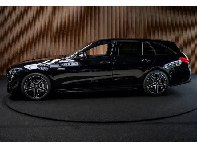 Mercedes-Benz C-klasse Estate 300e AMG Line Panodak Leer Distronic 360° Memory seats Digital Light N...