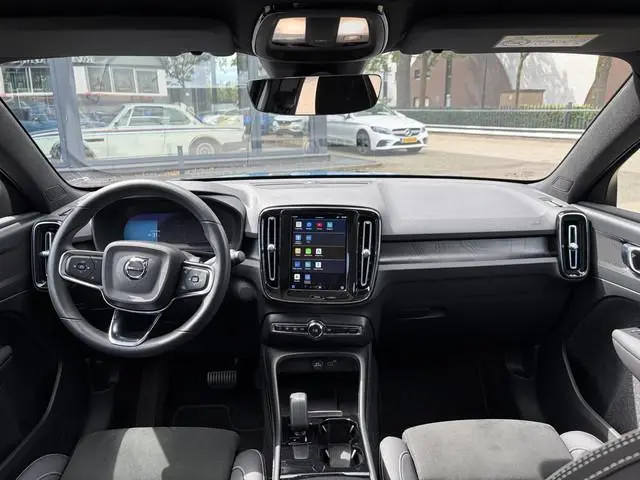 Volvo C40
