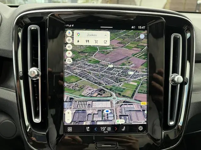 Volvo C40