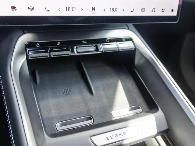 Zeekr 7GT