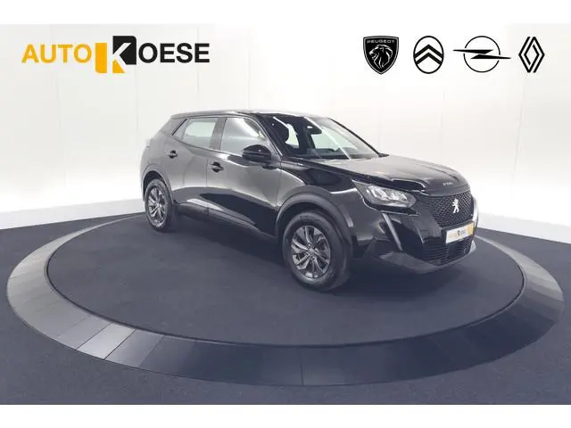 Peugeot 2008 PureTech 130 Active Pack | Trekhaak | Camera | Navigatie | Parkeersensoren | Apple Carp...