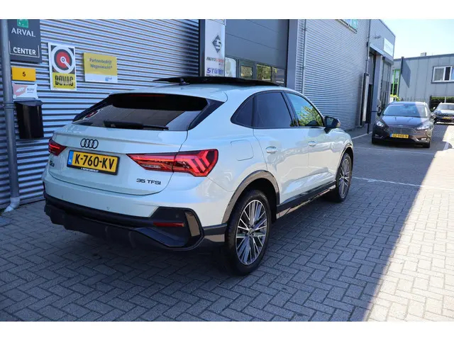 Audi Q3 Sportback 35 TFSI S Edition 2e Eigenaar | Dealer Onderh | NL-Auto | BTW | Pano | S-Line | Sf...