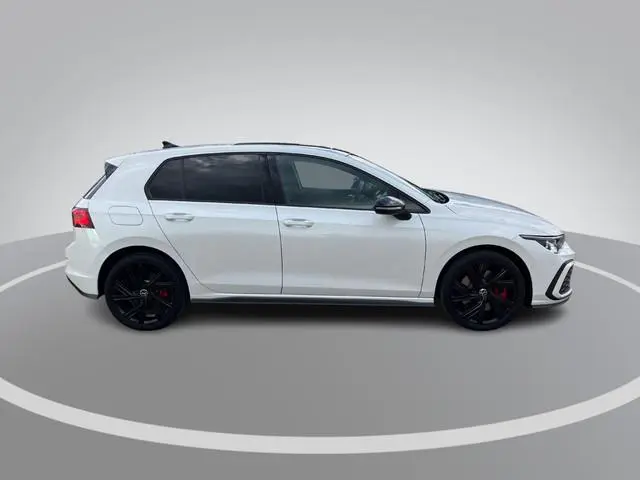 Volkswagen Golf 1.4eHybrid 180kW/245PK GTE Black Style · Panoramadak · Trekhaak · Apple/Android Car...