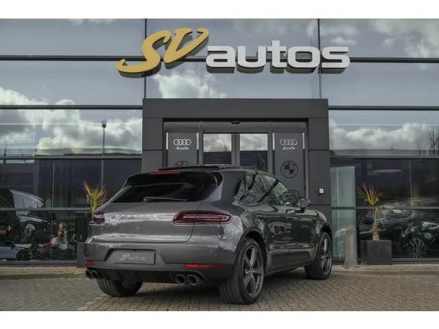 Porsche Macan S 3.0 D 258pk Panoramadak Bose Luchtvering Sport chrono Sportuitlaat Lane assist 20" L...