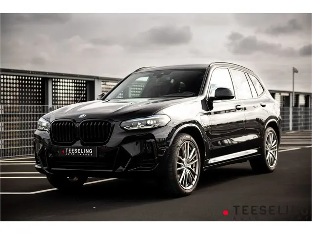 BMW X3 xDrive30e High Executive | M-Sport | Trekhaak