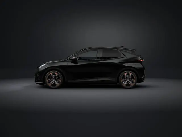 CUPRA Raval Performance First Edition 56 kWh 211PK l Top View Camera l Smart Key l Edge Pack
