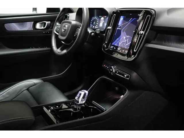 Volvo XC40 1.5 T5 Recharge Inscription | LUXURY PACK | PANORAMADAK | STUURVERWARMING | 360 CAMERA |...