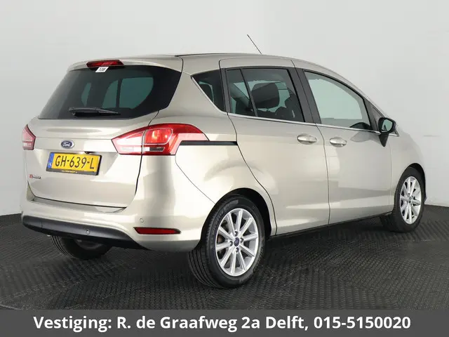 Ford B-Max 1.6 TI-VCT Titanium Automaat | Navigatie | Panoramadak | Camera |