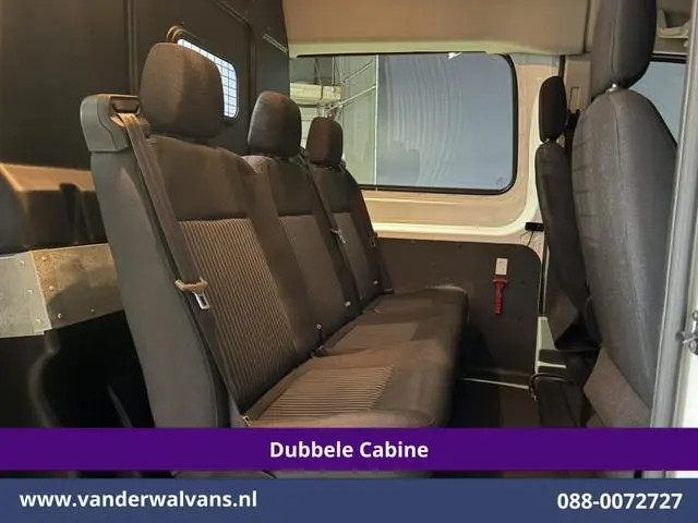 Ford Transit 2.0 TDCI 131pk L3H2 Dubbele Cabine Euro6 Airco | Xenon | 5-Zits | Navigatie | LED | App...
