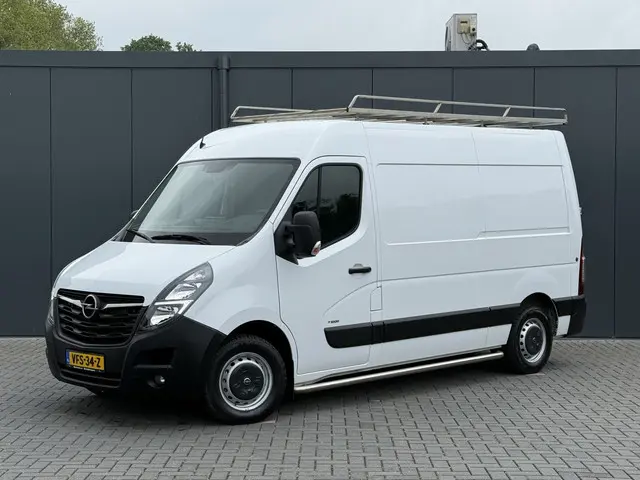 Opel Movano 2.3 Turbo 150 PK / L2H2 / INRICHTING / RVS IMPERIAAL + LADDER / 2.5 TONS TREKHAAK / AIRC...