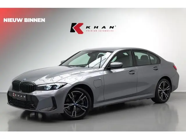 BMW 3-serie 320e |M-Pakket|Full Led|Carplay|Sportstoelen|
