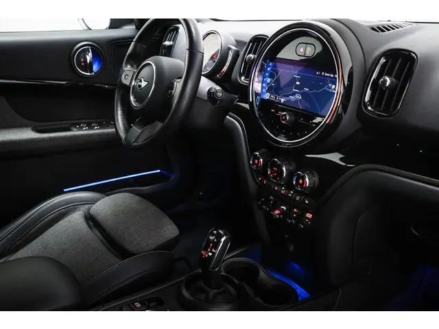 MINI Countryman 1.5 Cooper Classic | COMORT PLUS / CONNECTED NAVIGATION- PACK | STUURVERWARMING | DA...