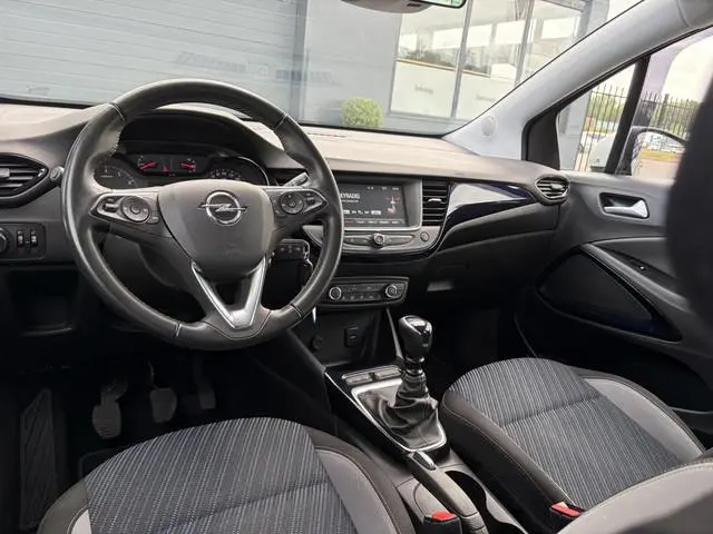 Opel Crossland X