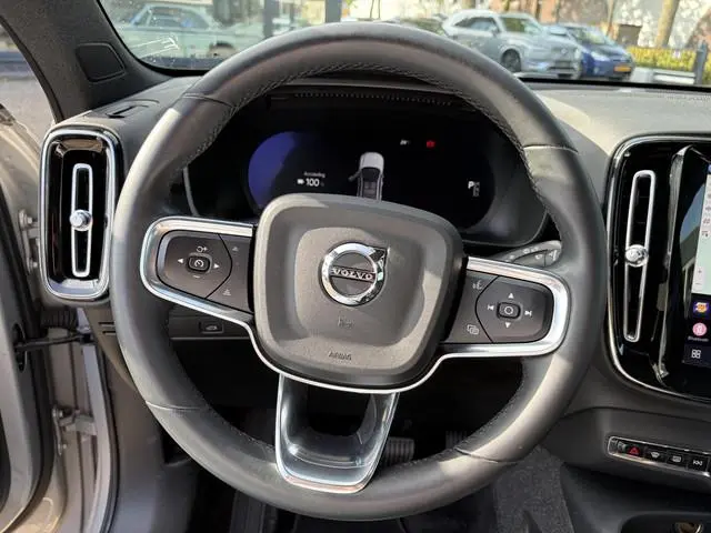 Volvo C40