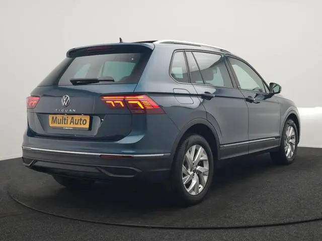 Volkswagen Tiguan 1.4 TSI eHybrid Active PHEV 245pk Dealer O.H. | Trekhaak Af Fabriek | Panodak | Ad...