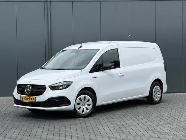 Mercedes-Benz eCitan 112 Pro L2H1 / 51 kWh / RIJKLAAR !! / 3.369 KM / High Performance LED-koplampen...