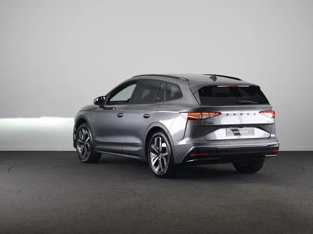 Skoda Enyaq 60 Sportline 204pk | Panoramadak | Adaptive Cruise | Blind Sot | Elek. stoel | Stuurverw...