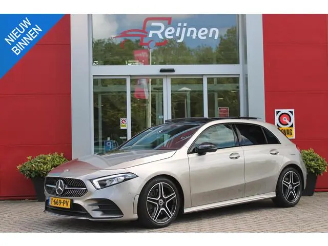 Mercedes-Benz A-klasse 220 190PK AUTOMAAT BUSINESS SOLUTION AMG | PANORAMA SCHUIF/KANTEL DAK | SFEER...