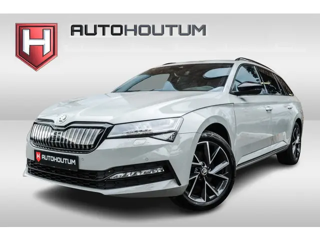 ŠKODA Superb Combi 1.4 TSI iV Sportline Business