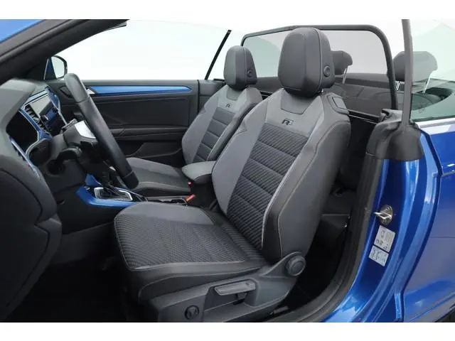 Volkswagen T-Roc Cabrio 1.5 TSI R-Line | Rijklaar! | 2x R-Line | Afn. Trekhaak | Dig. Cockpit | Beat...