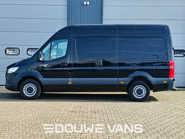 Mercedes-Benz Sprinter 317 L2H2 Marge MBUX Camera Airco Stoelverwarming