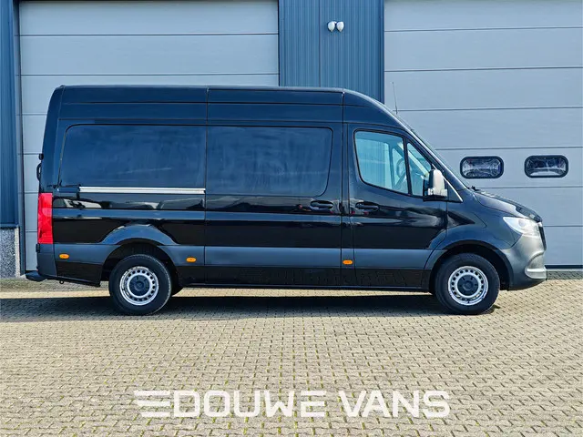 Mercedes-Benz Sprinter 317 L2H2 Marge MBUX Camera Airco Stoelverwarming